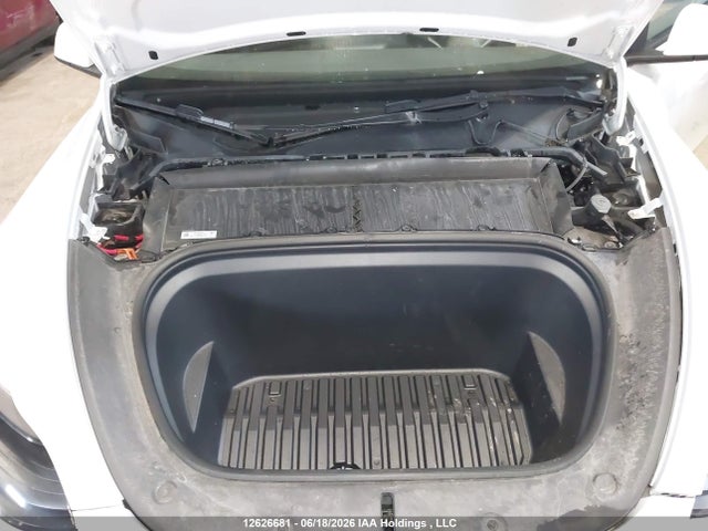 Tesla Model Y 2023 7SAYGAEE1PF741409 Image 10