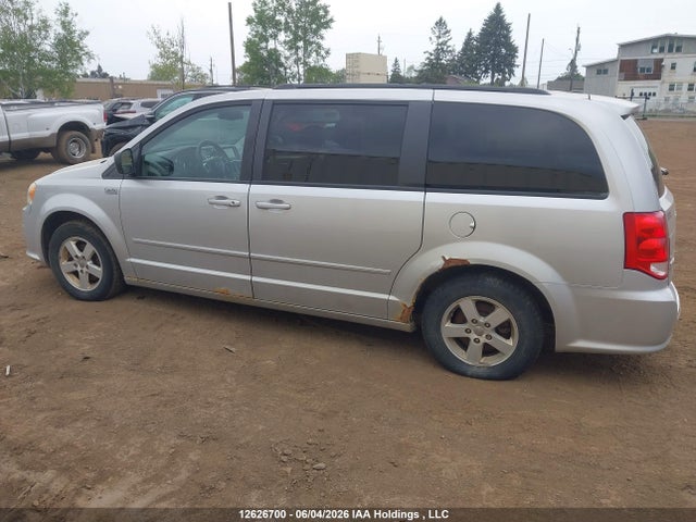 12626700 :رقم المزاد ، 2D4RN4DG8BR752063 vin ، 2011 Dodge Grand Caravan Express مزاد بيع
