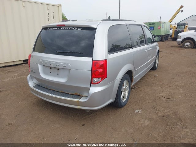 12626700 :رقم المزاد ، 2D4RN4DG8BR752063 vin ، 2011 Dodge Grand Caravan Express مزاد بيع