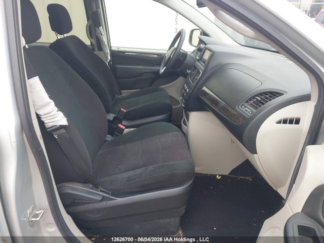 12626700 :رقم المزاد ، 2D4RN4DG8BR752063 vin ، 2011 Dodge Grand Caravan Express مزاد بيع