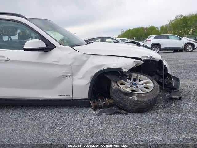 WBAVL1C54FVY38776 BMW X1 Xdrive28i