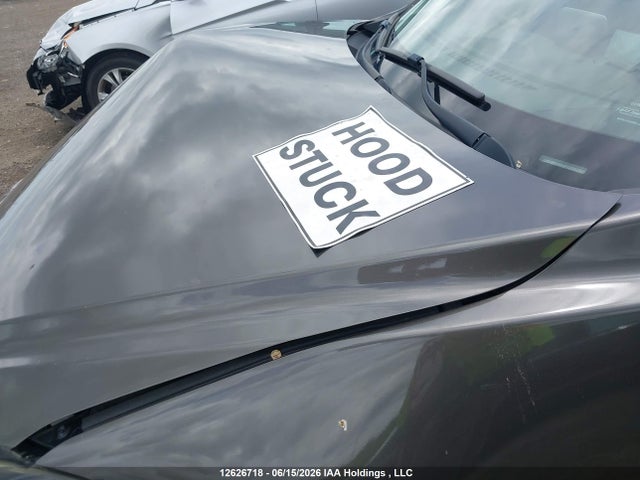 JM1BM1M31F1228230 Mazda MAZDA3