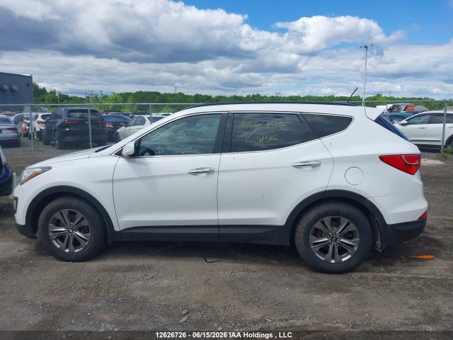 12626726 :رقم المزاد ، 5XYZT3LB0FG241542 vin ، 2015 Hyundai Santa Fe Sport 2.4 Base مزاد بيع