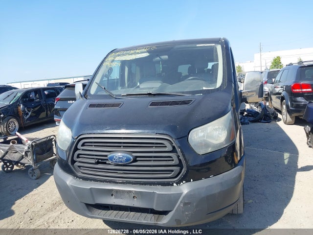 12626728 :رقم المزاد ، 1FBZX2ZM2FKA95909 vin ، 2015 Ford Transit-350 Xl مزاد بيع