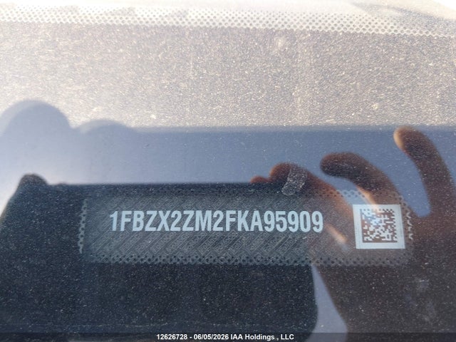 12626728 :رقم المزاد ، 1FBZX2ZM2FKA95909 vin ، 2015 Ford Transit-350 Xl مزاد بيع