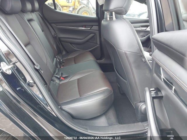 JM1BPBMM5K1130513 Mazda 3 Preferred