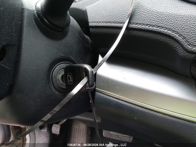 Honda CR-V LX 2016 2HKRM3H38GH001597 Image 11