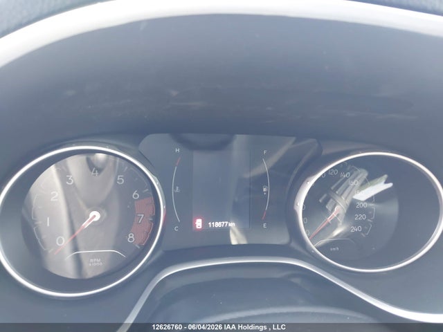 12626760 :رقم المزاد ، 3C4NJDAB8JT422838 vin ، 2018 Jeep Compass Sport مزاد بيع