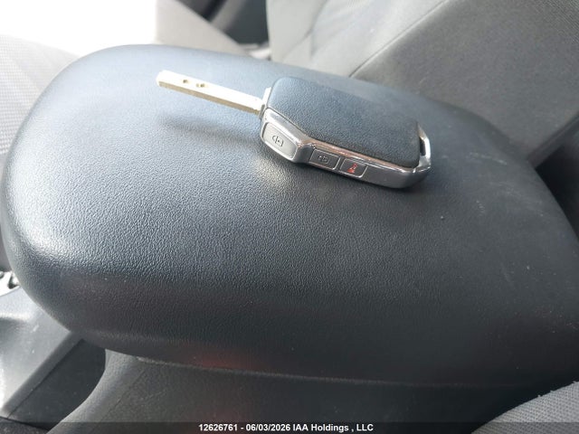 KNDEPCAA3R7521857 KIA Seltos Lx