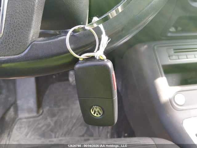 12626798 :رقم المزاد ، WVGJV7AXXFW579557 vin ، 2015 Volkswagen Tiguan Comfortline/highline/special Edition/trendline مزاد بيع