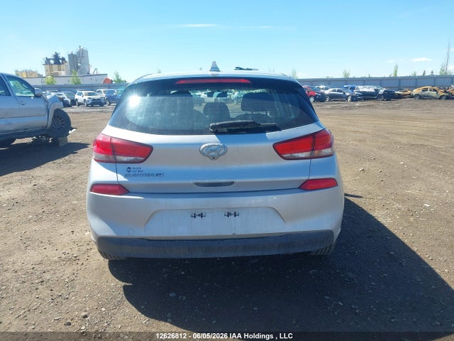 12626812 :رقم المزاد ، KMHH35LE5KU090607 vin ، 2019 Hyundai Elantra Gt Preferred مزاد بيع