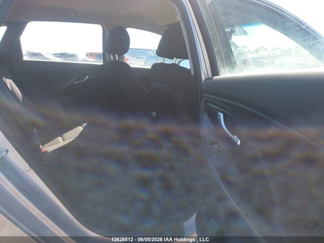 12626812 :رقم المزاد ، KMHH35LE5KU090607 vin ، 2019 Hyundai Elantra Gt Preferred مزاد بيع