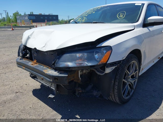 2013 Volkswagen Passat S მანქანა იყიდება აუქციონზე, vin: 1VWAH7A30DC066967, აუქციონის ნომერი: 12626819