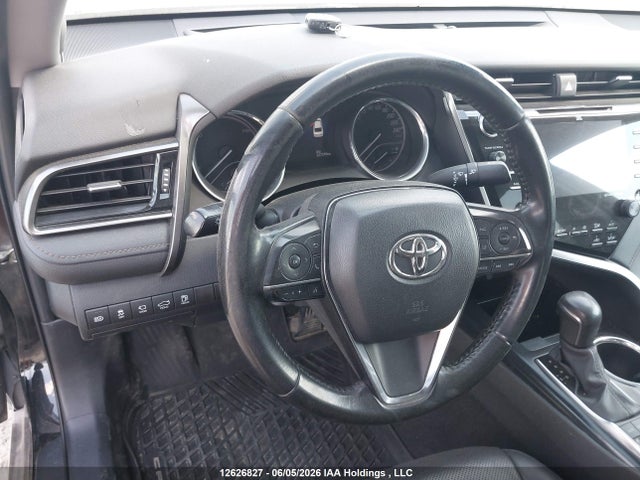 12626827 :رقم المزاد ، 4T1B21HK8LU522950 vin ، 2020 Toyota Camry Xle/se مزاد بيع