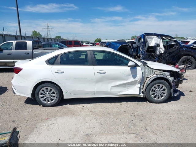 KIA Forte 2022 3KPF24AD5NE438797 Image 14