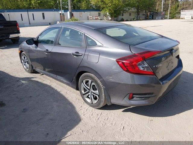 Honda Civic Lx 2018 2HGFC2F57JH003329 Image 3