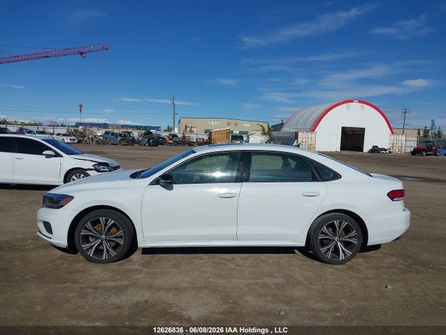 1VWBA7A37NC008929 Volkswagen Passat 2.0t Limited Edition