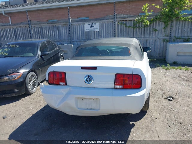 12626856 :رقم المزاد ، 1ZVFT84N475328120 vin ، 2007 Ford Mustang مزاد بيع
