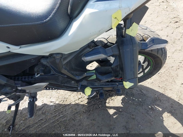Kawasaki Ex650 M 2022 ML5EXEM10NDA65090 Image 18
