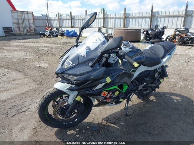 Kawasaki Ex650 M 2022 ML5EXEM10NDA65090 Image 2
