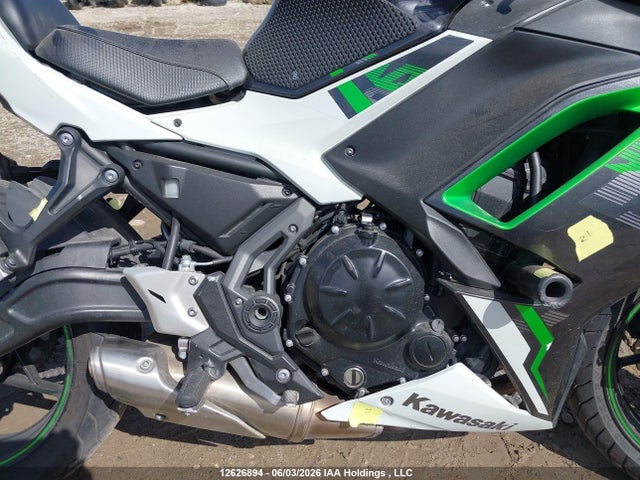 Kawasaki Ex650 M 2022 ML5EXEM10NDA65090 Image 8