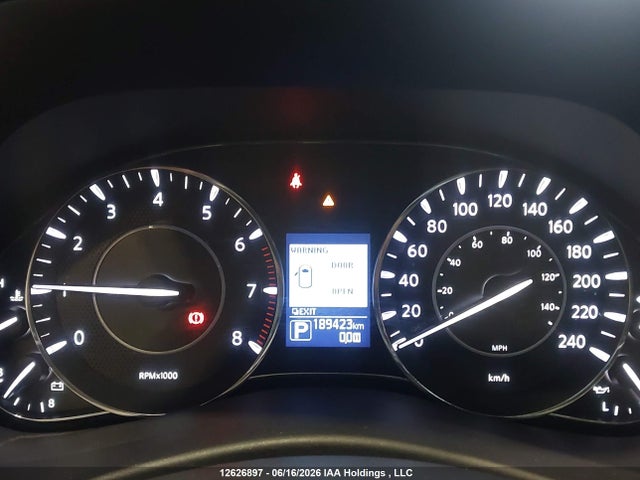 12626897 :رقم المزاد ، JN8AY2NCXJ9556863 vin ، 2018 Nissan Armada Sv/sl/platinum مزاد بيع