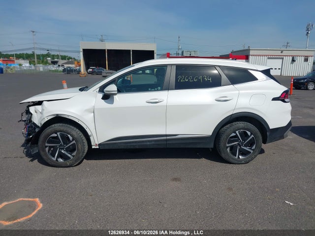 Продажа на аукционе авто 2023 Kia Sportage Ex, vin: KNDPVCAG1P7017632, номер лота: 12626934