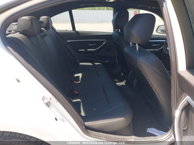 2018 Bmw 330 Xi მანქანა იყიდება აუქციონზე, vin: WBA8D9C59JEM33627, აუქციონის ნომერი: 12626945