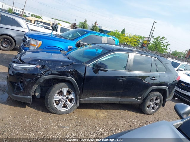 2022 Toyota Rav4 Xle მანქანა იყიდება აუქციონზე, vin: 2T3RWRFV4NW146613, აუქციონის ნომერი: 12626949