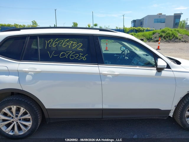 Продаж на аукціоні авто 2019 Volkswagen Tiguan Trendline, vin: 3VV0B7AX6KM076256, номер лоту: 12626952