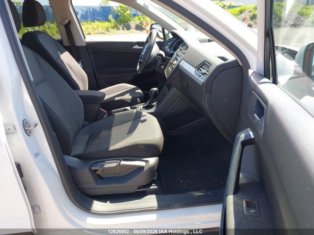 Продаж на аукціоні авто 2019 Volkswagen Tiguan Trendline, vin: 3VV0B7AX6KM076256, номер лоту: 12626952