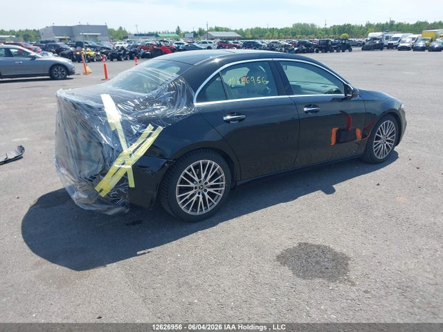 12626956 :رقم المزاد ، W1K3G4FB3MJ293570 vin ، 2021 Mercedes-benz A 220 4matic مزاد بيع