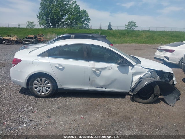 2015 Chevrolet Cruze 1lt მანქანა იყიდება აუქციონზე, vin: 1G1PC5SB2F7158348, აუქციონის ნომერი: 12626970