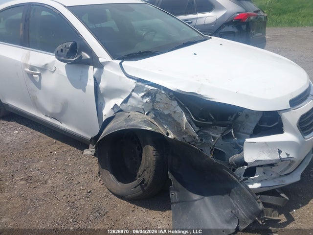 2015 Chevrolet Cruze 1lt მანქანა იყიდება აუქციონზე, vin: 1G1PC5SB2F7158348, აუქციონის ნომერი: 12626970