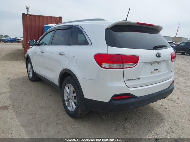 12626978 :رقم المزاد ، 5XYPGDA33HG194197 vin ، 2017 Kia Sorento Lx/l مزاد بيع