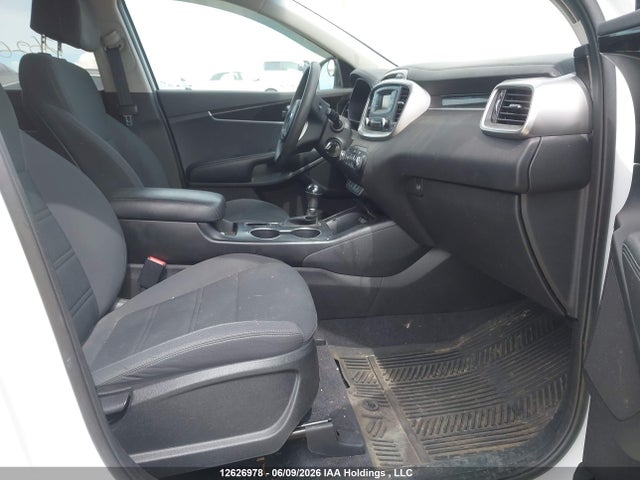 12626978 :رقم المزاد ، 5XYPGDA33HG194197 vin ، 2017 Kia Sorento Lx/l مزاد بيع