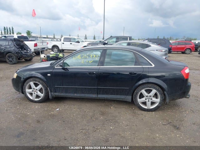 2004 Audi A4 3.0 მანქანა იყიდება აუქციონზე, vin: WAULT68EX4A003184, აუქციონის ნომერი: 12626979