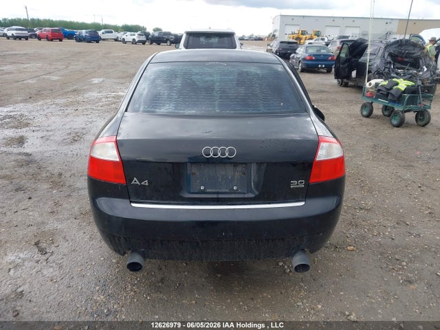 2004 Audi A4 3.0 მანქანა იყიდება აუქციონზე, vin: WAULT68EX4A003184, აუქციონის ნომერი: 12626979