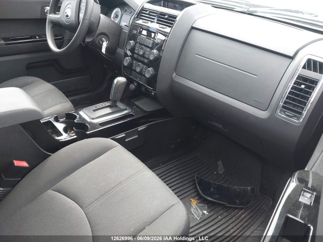 Продаж на аукціоні авто 2010 Mazda Tribute S, vin: 4F2CY9GG2AKM09216, номер лоту: 12626996