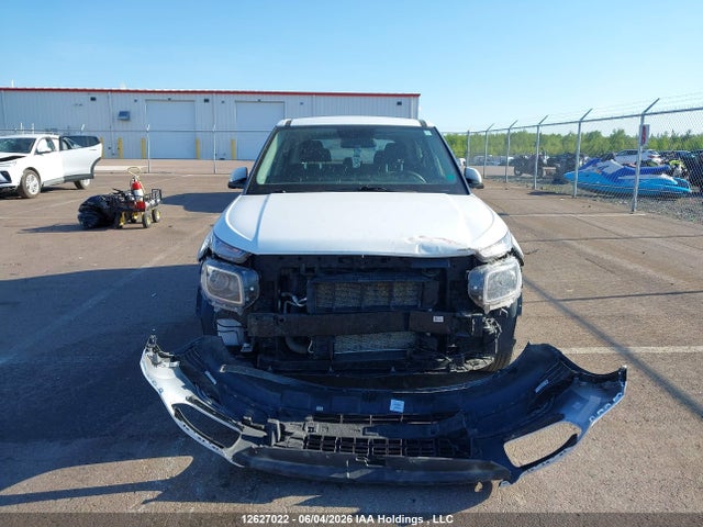 Продаж на аукціоні авто 2022 Hyundai Venue Essential Auto Ivt, vin: KMHRB8A35NU193976, номер лоту: 12627022