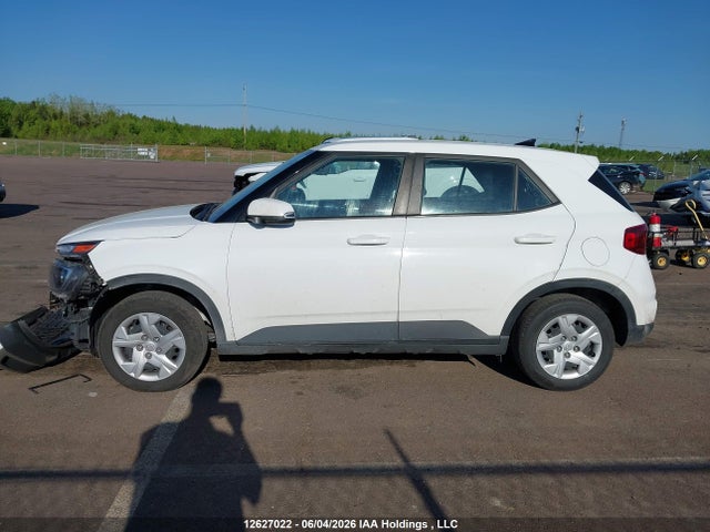 Продаж на аукціоні авто 2022 Hyundai Venue Essential Auto Ivt, vin: KMHRB8A35NU193976, номер лоту: 12627022