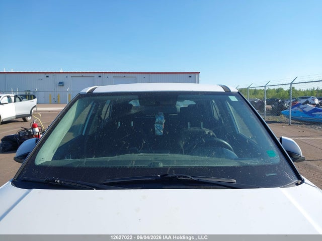 Продаж на аукціоні авто 2022 Hyundai Venue Essential Auto Ivt, vin: KMHRB8A35NU193976, номер лоту: 12627022