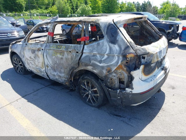 3VV2B7AX5JM153397 Volkswagen Tiguan Se/sel