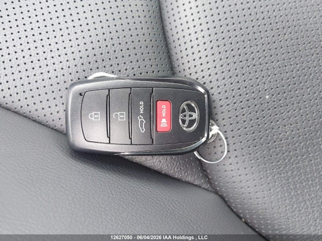 12627050 :رقم المزاد ، 5TDEBRCH0TS697841 vin ، 2026 Toyota Highlander Hybrid Limited Awd مزاد بيع