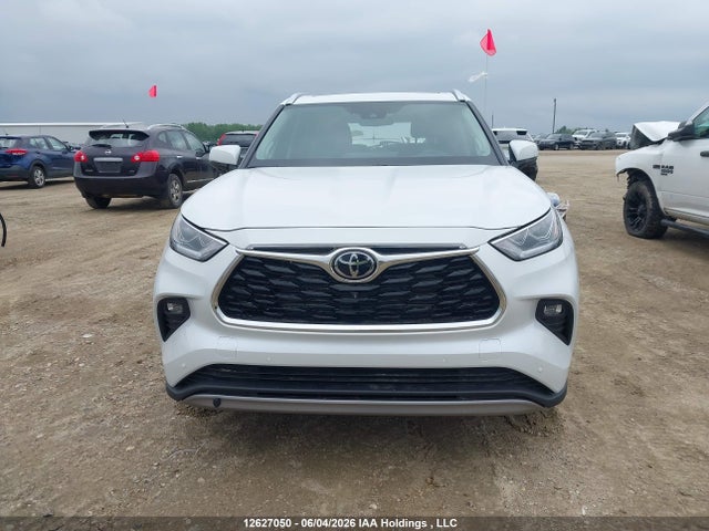 12627050 :رقم المزاد ، 5TDEBRCH0TS697841 vin ، 2026 Toyota Highlander Hybrid Limited Awd مزاد بيع