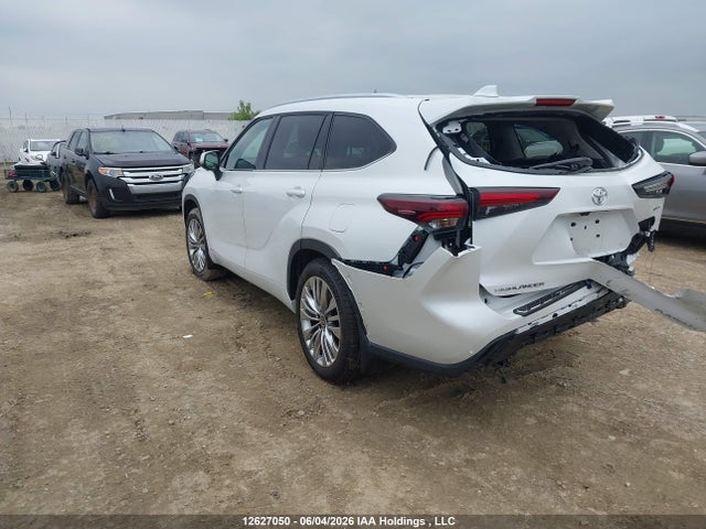 12627050 :رقم المزاد ، 5TDEBRCH0TS697841 vin ، 2026 Toyota Highlander Hybrid Limited Awd مزاد بيع