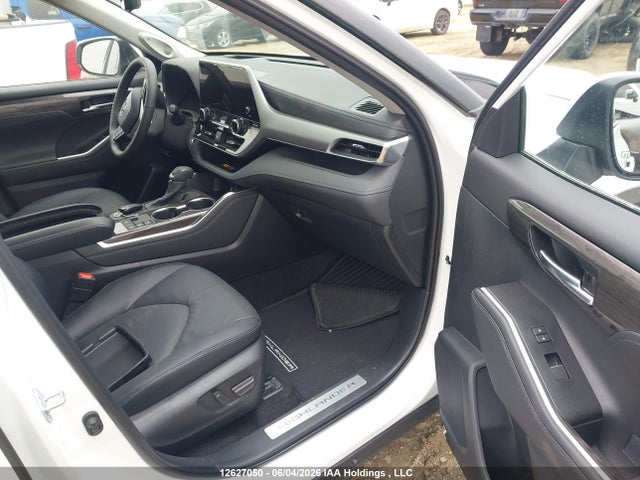 12627050 :رقم المزاد ، 5TDEBRCH0TS697841 vin ، 2026 Toyota Highlander Hybrid Limited Awd مزاد بيع
