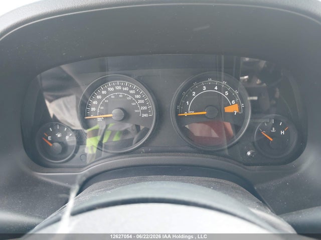 1C4NJRAB7FD100945 Jeep Patriot Sport/north