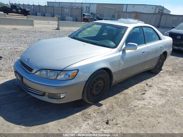 12627061 :رقم المزاد ، JT8BF28G010320309 vin ، 2001 Lexus Es 300 مزاد بيع