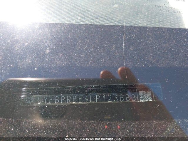 Toyota Corolla 2020 5YFBPRBE4LP123683 Image 18